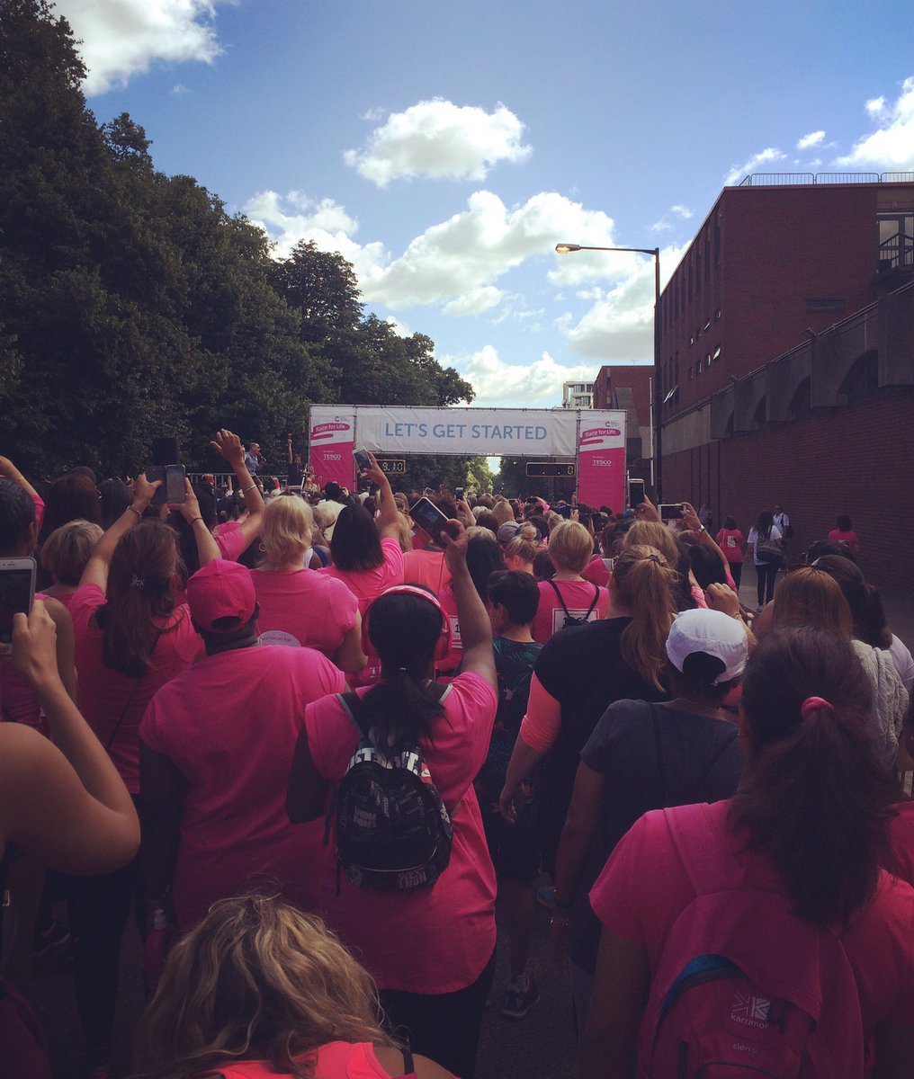 SoapboxPress's tweet photo. The girls were in #HydePark #London for @CR_UK #raceforlife! #cancer #braintumour #pinkarmy5k #pink #SoapboxPress https://t.co/L1D5z2Mqqo
