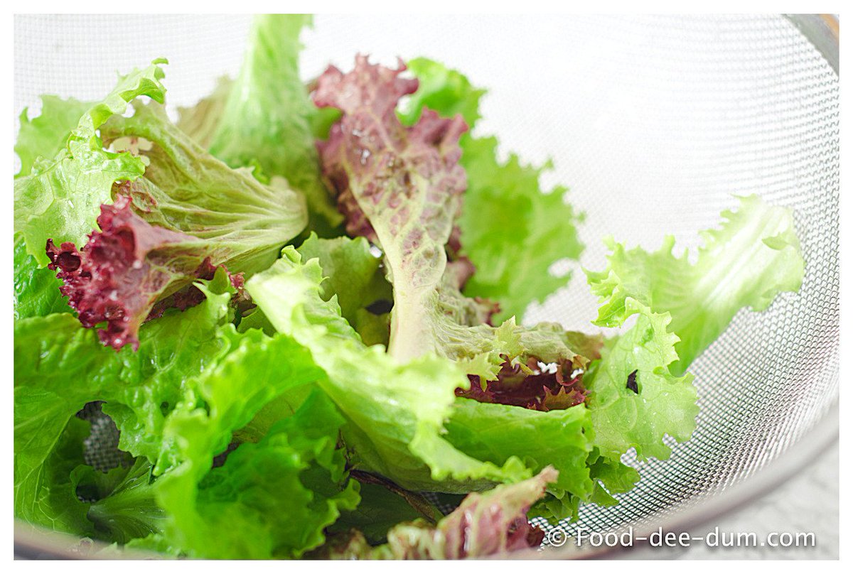 KeepMeInShape's tweet photo. Lettuce is packed with several essential health promoting nutrients. It's an excellent source of vitamin A, B and... https://t.co/8GR7qdT0Fp