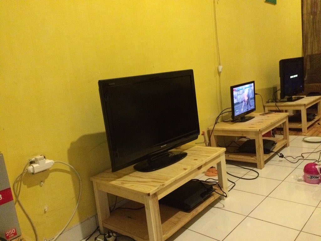 Telah Dibuka Rental PS3 . sejam 6ribu, promo 2jam 10ribu. ayo main, hilangkan galau 😎