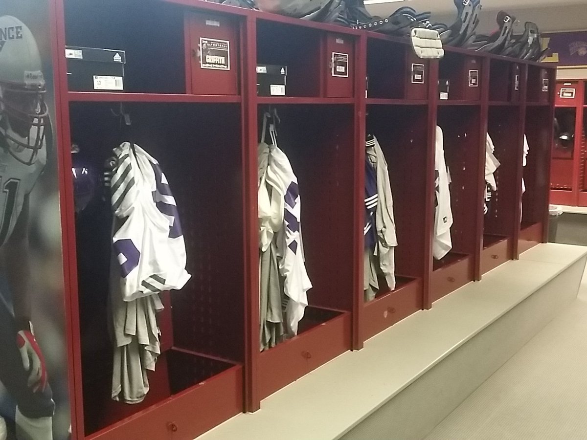 wiufootballeq's tweet photo. https://t.co/tsrRQNojhV