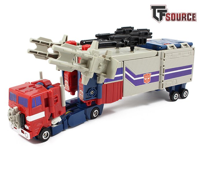 TFsource's tweet photo. Have you read this week's #SourceArticle ?
Check it out here - 1988 AUTOBOT POWERMASTERS - https://t.co/XCJyrUp9tz https://t.co/O8Fnsvgp7z