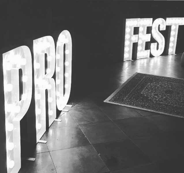 mikksy's tweet photo. Pro Fest smashed it last night at Torre Abbey... Thank you to #teamprodirect for the best summer party 💜✌🏼️ https://t.co/SWCyeZ16Zx