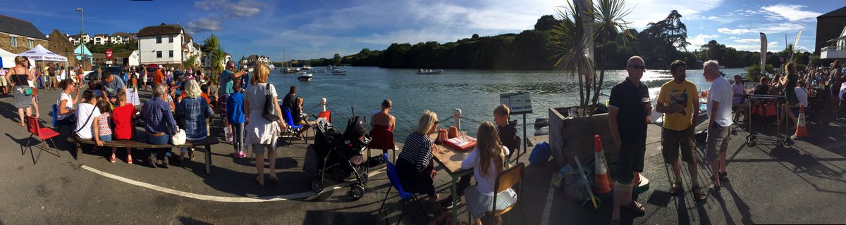 TIBBLESSCOTT's tweet image. #crabshell #regatta#kingsbridge just now!