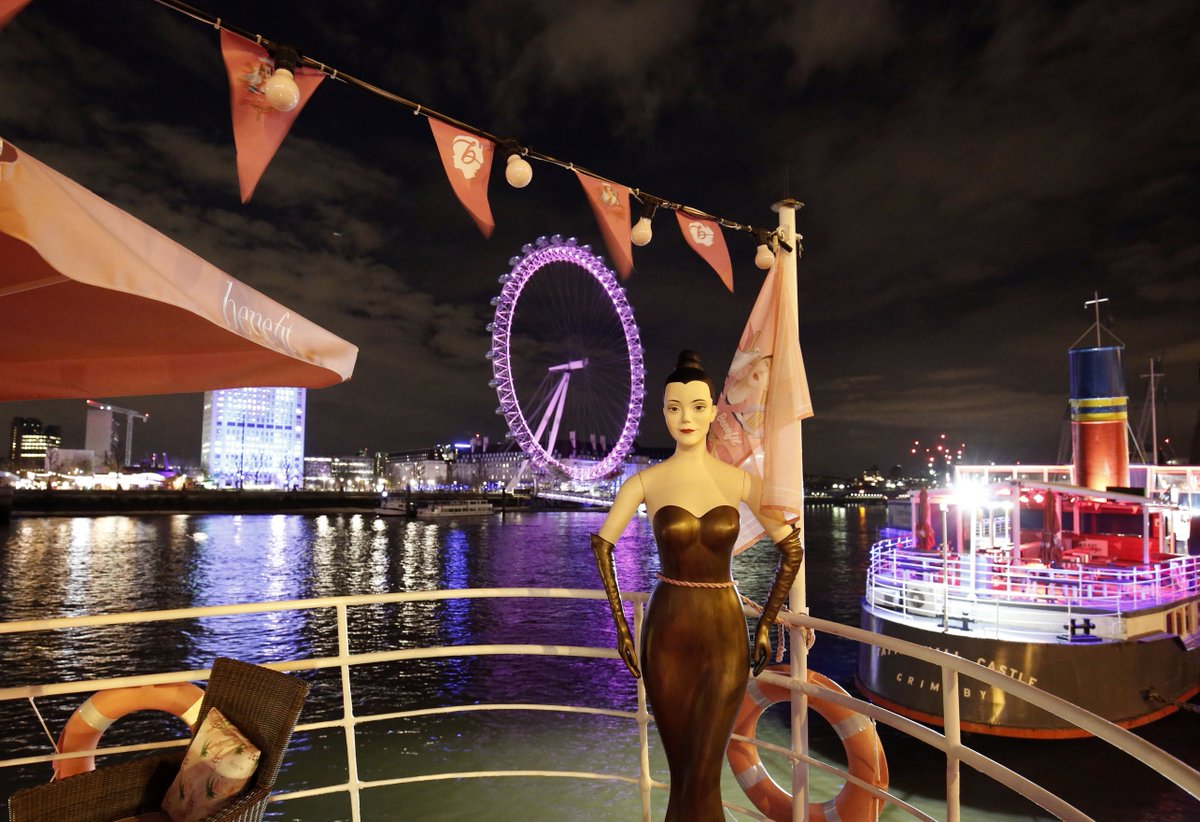 BenefitUK's tweet image. Treat your BFF? You could win dinner on #goodshipbenefit  a 2 night stay @Cheval_London RT &amp;amp; follow us both to enter