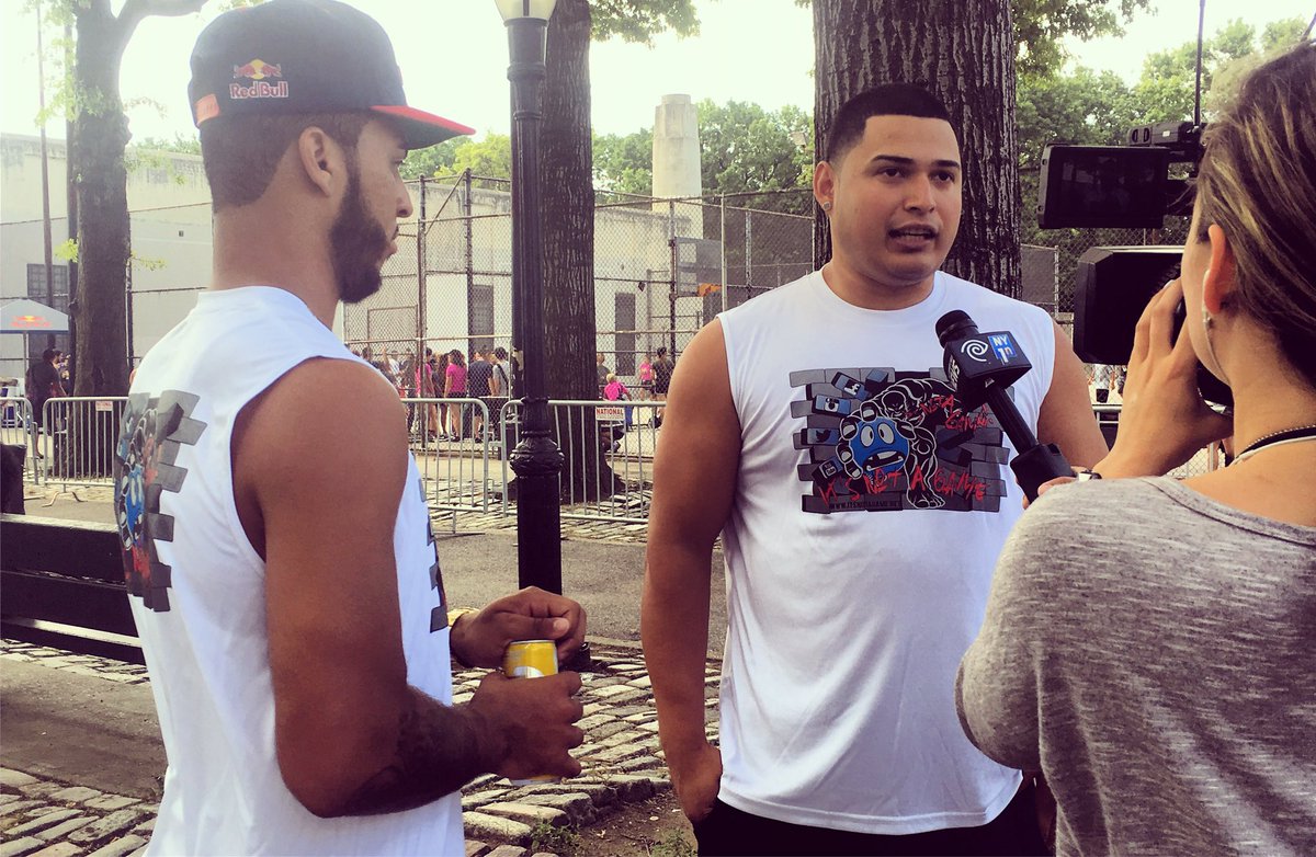 TimboGonzalez's tweet photo. Getting interviewed by NY1 news yesterday at RedBull Slaps Event ... 🔵

#RedBull #WallBall #Athlete #Slaps #Bronx https://t.co/22PCBkzaAz