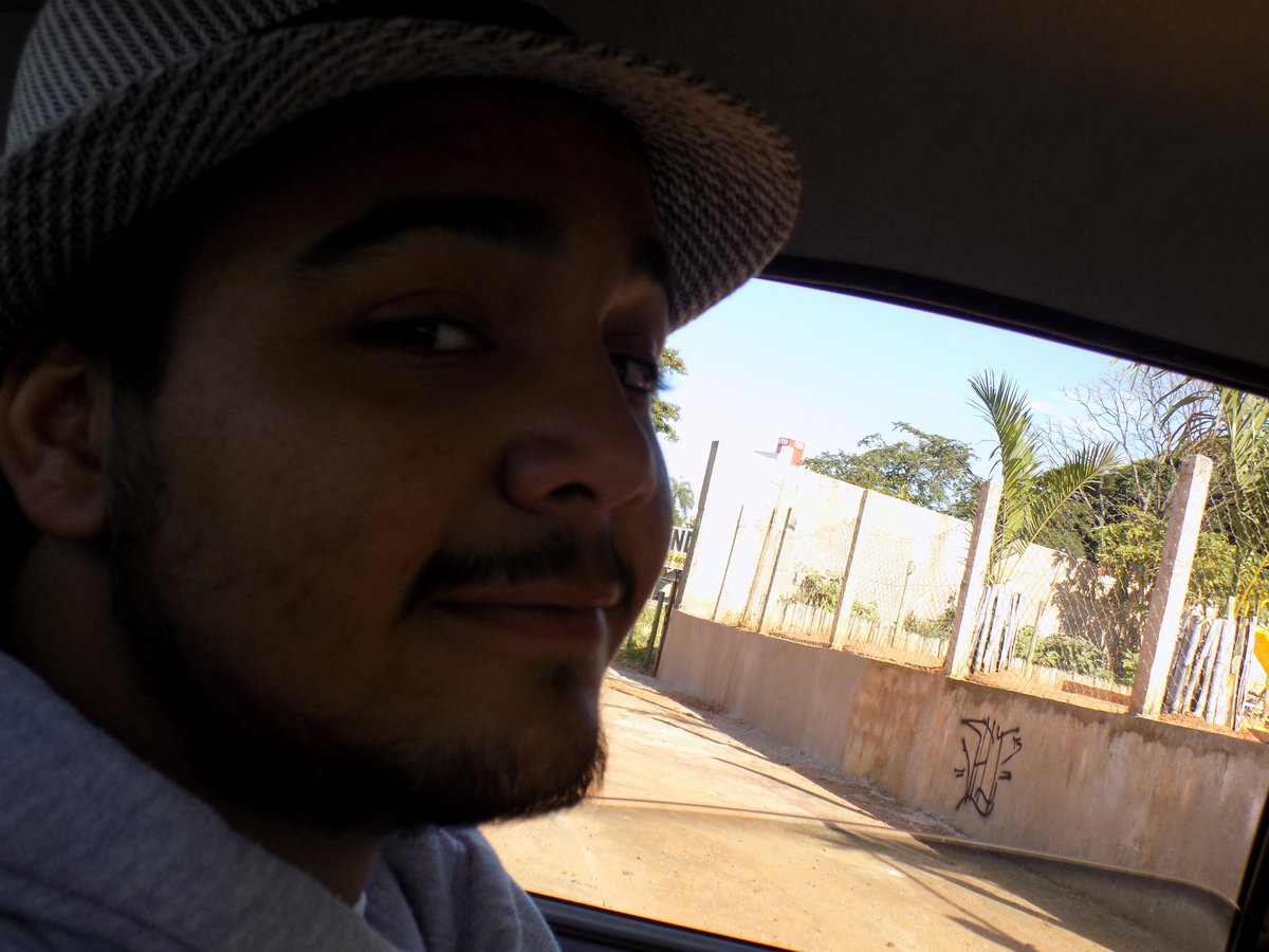 AllAfther's tweet photo. ''ai meu deuso, ce ta muito bonitinho'' ''não tira'' ''faz pose'' ''nao pera'' *click* ''tirei'' https://t.co/U3dCbjbpvI