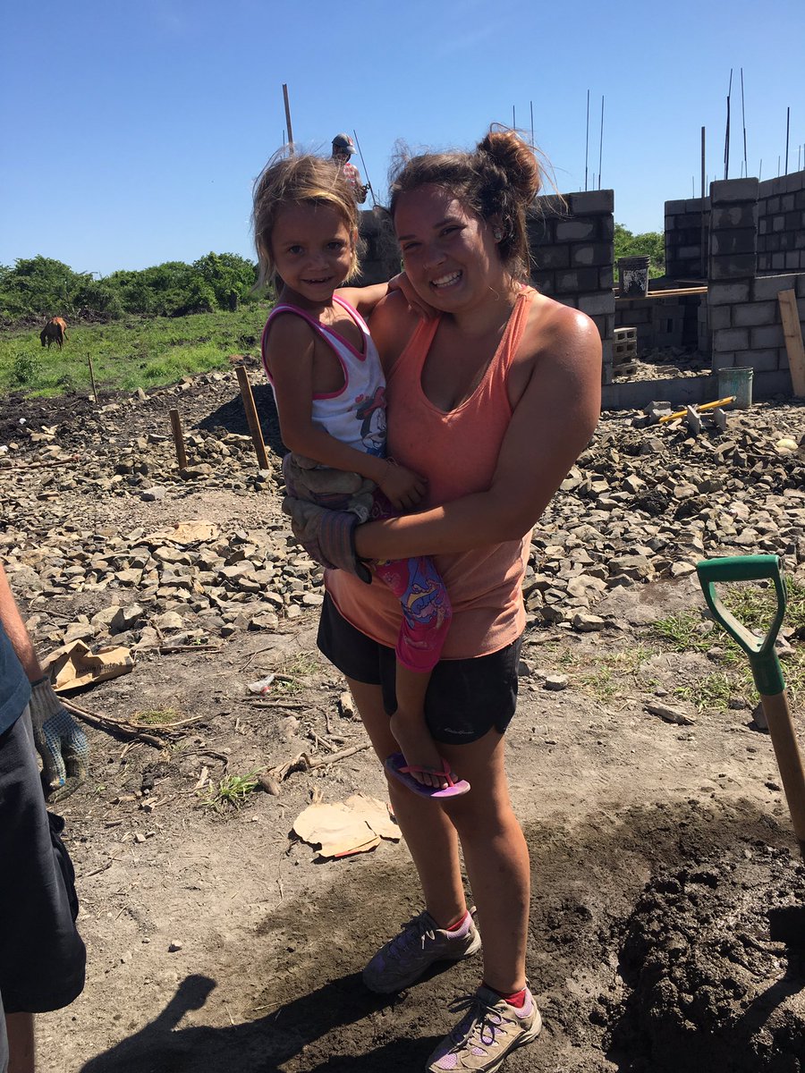 CWUGIVE's tweet image. Our last GIVEr's are on their way home or off on new adventures. Thanks for making Give 2016 a great one!