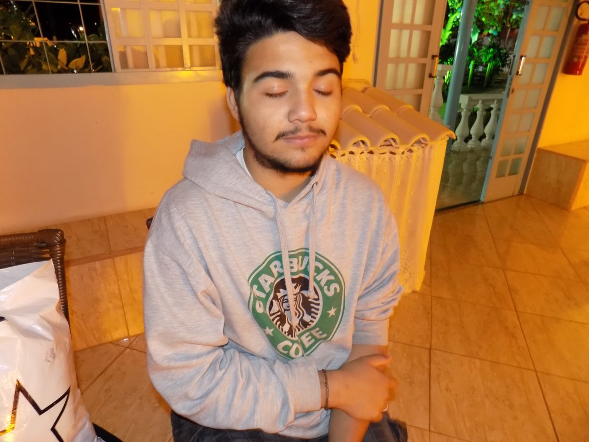 AllAfther's tweet photo. ''vou fechar os olhos e vc tira ok?'' ''ok'' https://t.co/3cg5sdV1L7