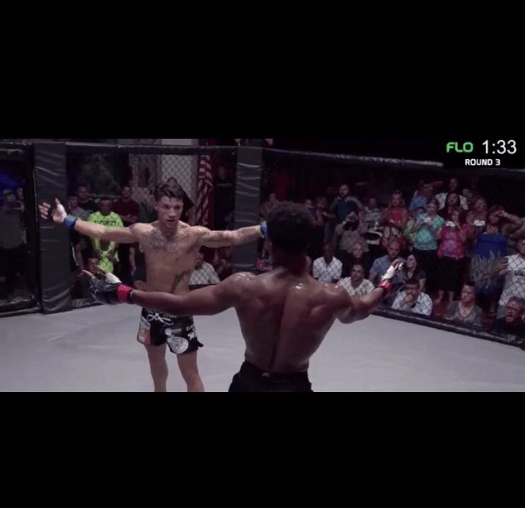zackrobinn's tweet photo. Good job to my boy @NotoriousMeese. Glad to come out and see you whoop ass https://t.co/oYfO34bvp7