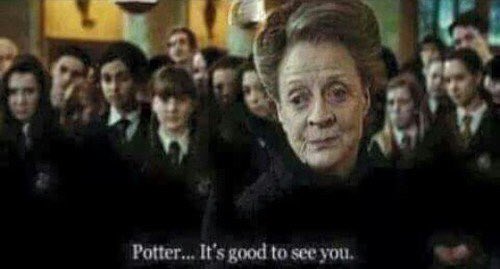 Keelan_Ready's tweet photo. Opening the first page like.. #CursedChild https://t.co/Iq4Hkb229z