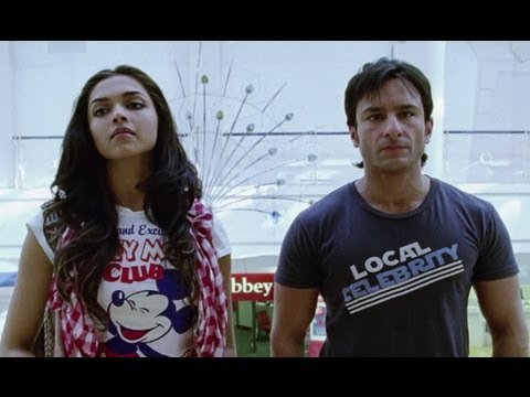 Sarah_Safah's tweet photo. #7yearsofloveaajkal @deepikapadukone aka #meerapandit u r the inspiration of all girls. Love this https://t.co/Xf9CKG593K