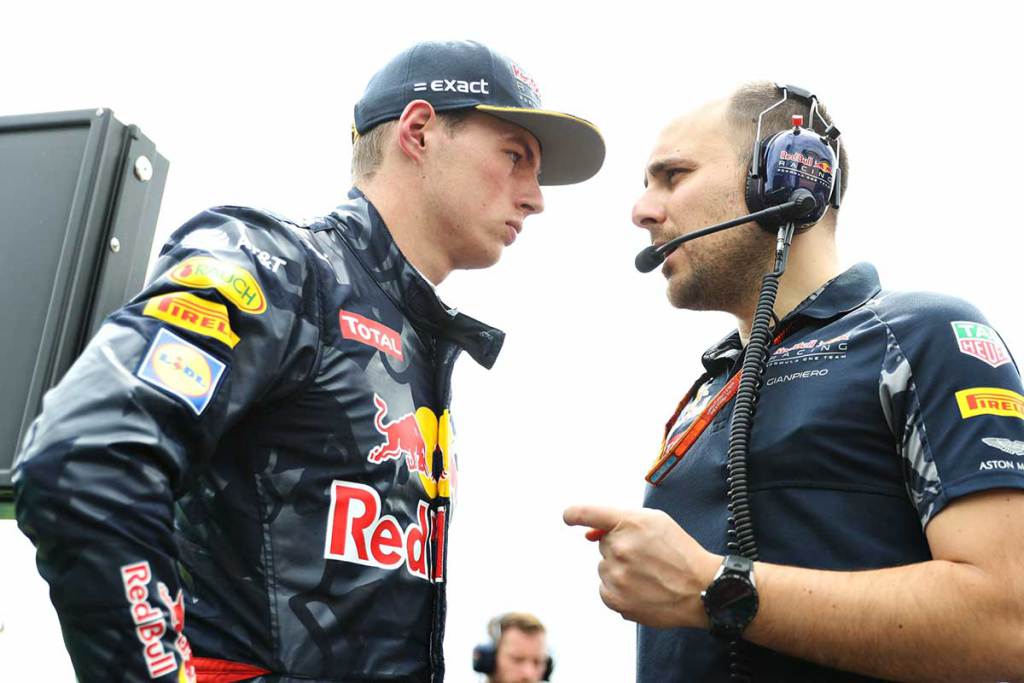 GPblog_NL's tweet image. Verstappen: Hij stuurde niet weg #F1 #GPblog gpblog.nl/7107/grand-pri…