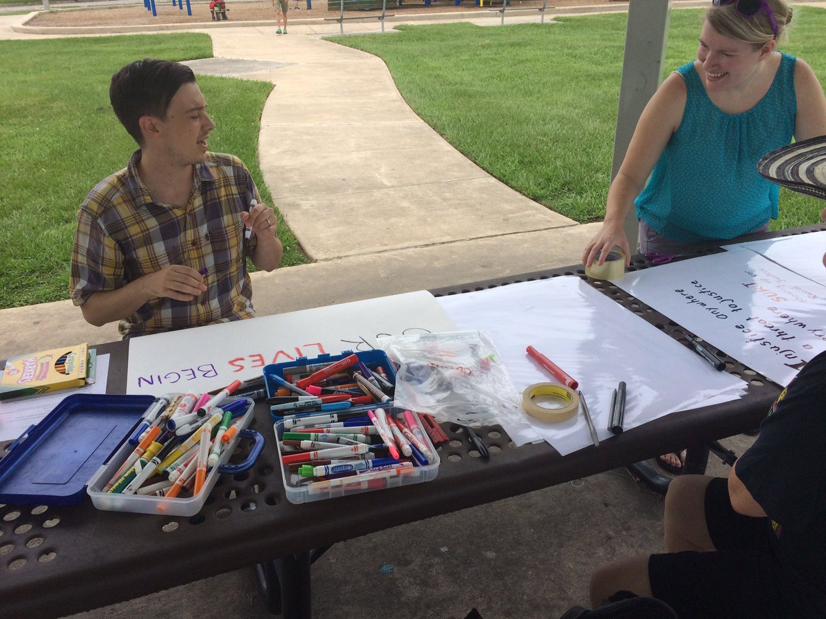 HarrisonGuy's tweet photo. Sign making in progress for #MLKSitInHOU #MLKSitIn cone by. 2:30. MacGregor park! https://t.co/1ZYM3rcmva