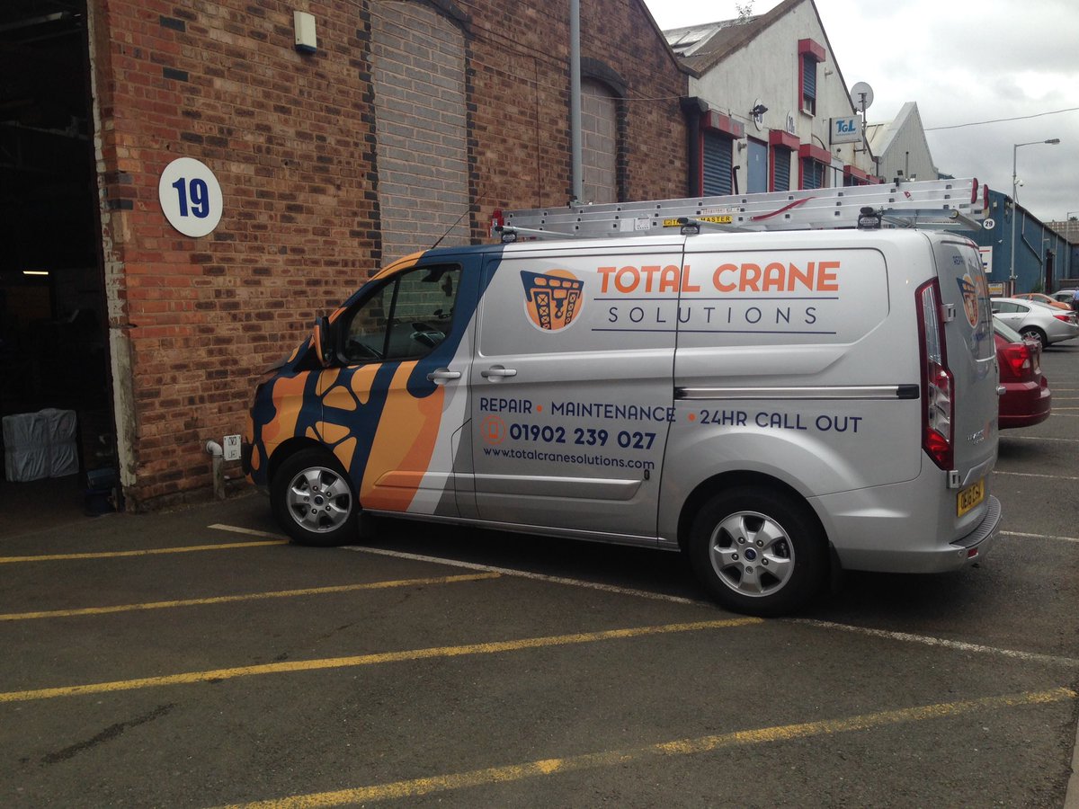 Say hello to TCSV-01 out an about getting cranes back into service with our rapid response breakdown service #TCS