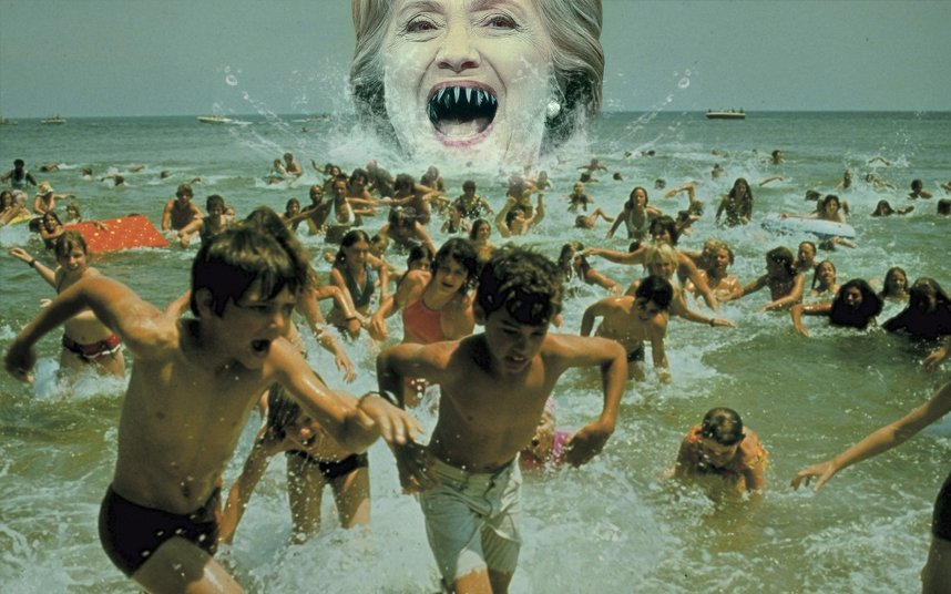 Crawdaddy_520's tweet photo. @RealAlexJones #hillaryJaws https://t.co/Kpm2gCr4Hm