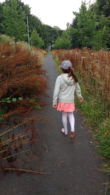 fireballjess1's tweet image. @HCA_UK @UrbanGreen_ @storyhomes what's happened to the pedestrian path @ The Residence Lancaster?NOTGOOD #PJLivesey