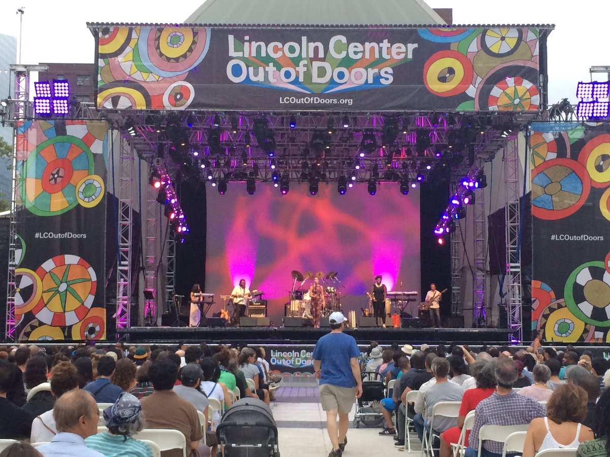 nycbees's tweet photo. @LCOutOfDoors Great performance by @finoteetheband at #LCOutOfDoors https://t.co/2agL2F9Y5t