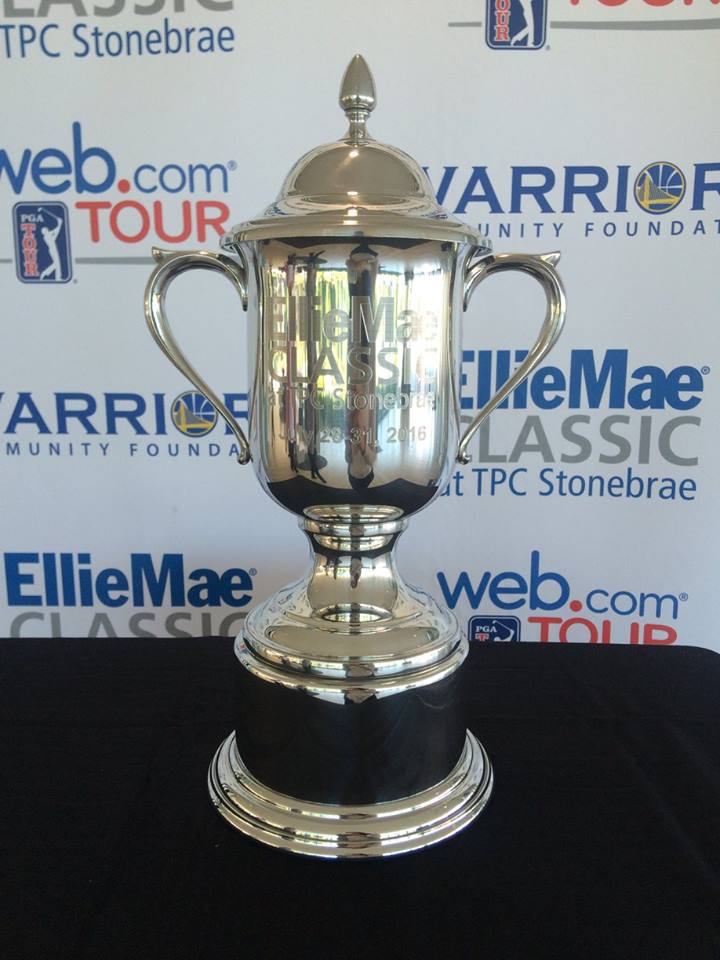 ICEMortgageTech's tweet photo. Go to: https://t.co/ANEz3PgHSZ to watch #Mr58 #StephanJaeger receive the #EllieMaeClassic trophy, LIVE! https://t.co/qR0bjPUJNC