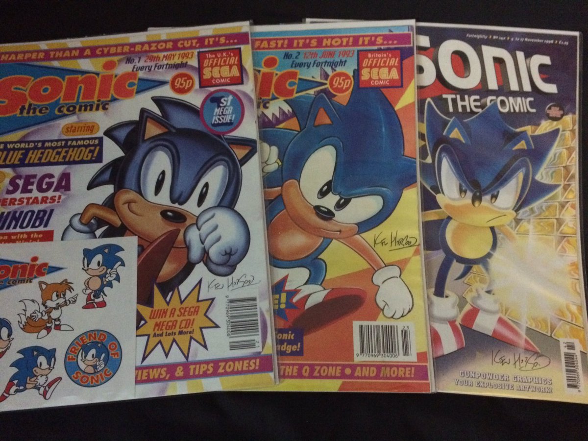 STC_Fleetway's tweet photo. Kev Hopgood, cover artist for issue 1,2 &amp; more was at London Film Con this weekend! Anyone get the chance to say hi? https://t.co/4ls3s7yZBt