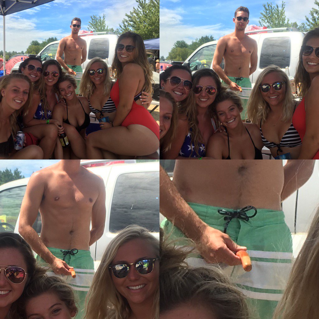 orennicks's tweet photo. Photobomb of the year #bkap #saco2016 https://t.co/eawmw1jDzE
