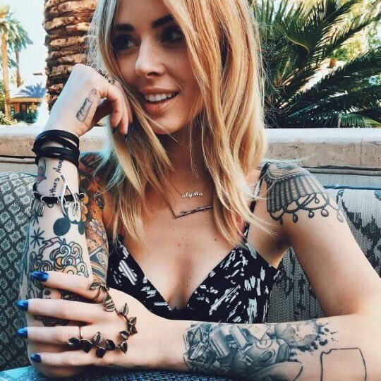 Jackiercse's tweet image. Just casually waiting for &quot;the one&quot;