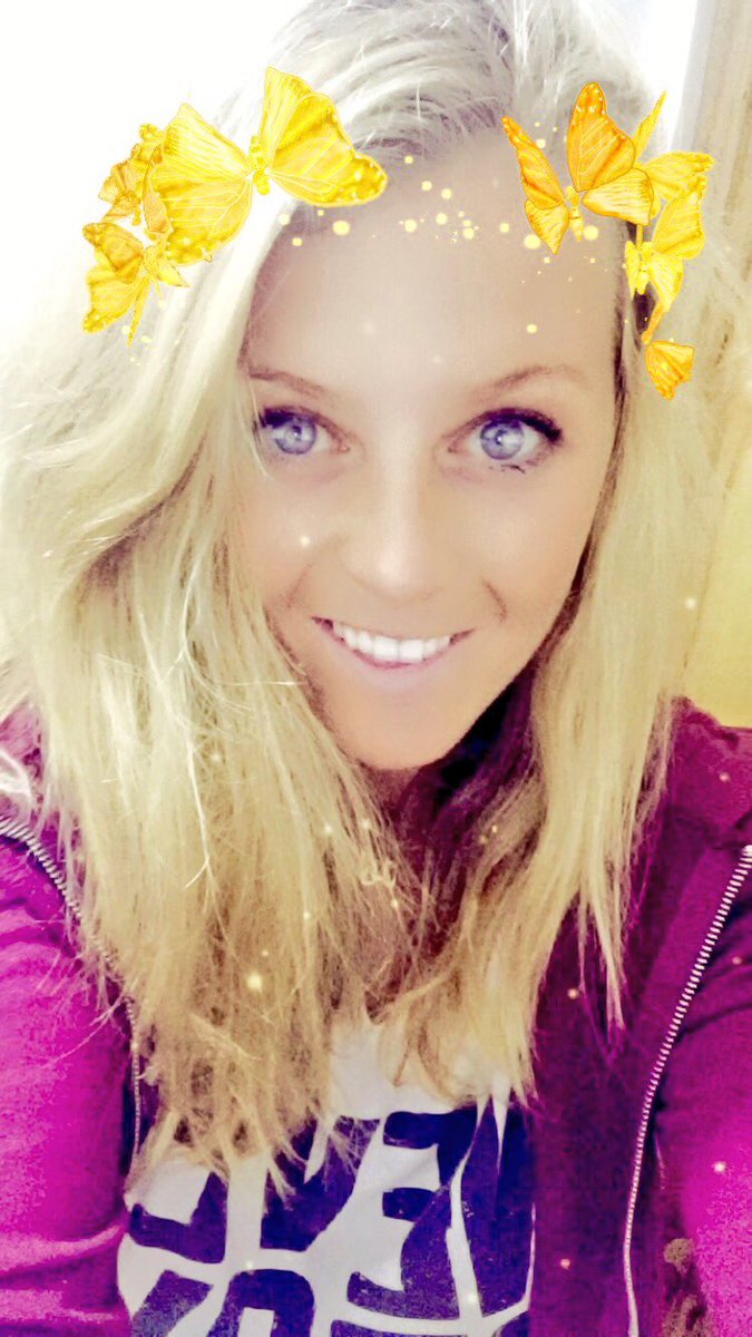 SarahEBrook7's tweet photo. Thanks @Snapchat for making all those ladies out there feel good about themselves #EgoBoost #CrazyFilters #Angelic https://t.co/PDWa1hTS2a