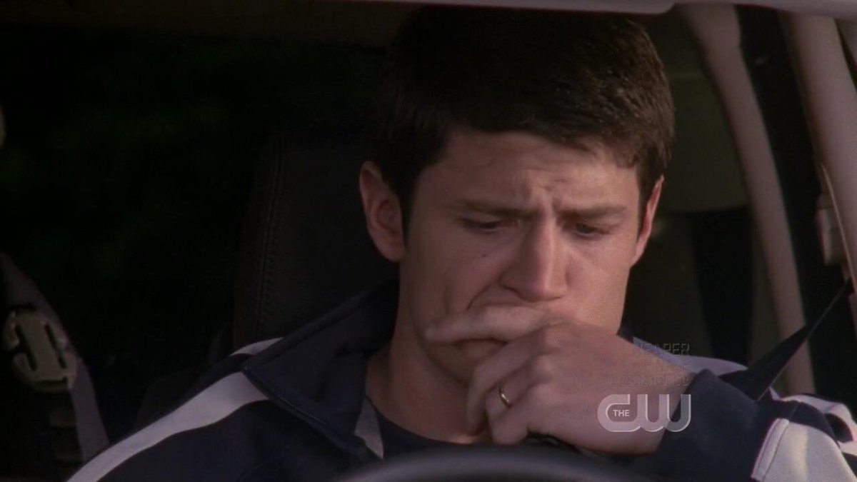 tricpilots's tweet photo. when you hear people talking about oth in public and you gotta restrain yourself from saying anything https://t.co/bqQ7zV9NgH