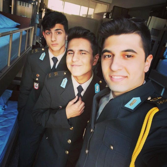 Resmi Twitter'da görüntüle Resmi Twitter'da görüntüle