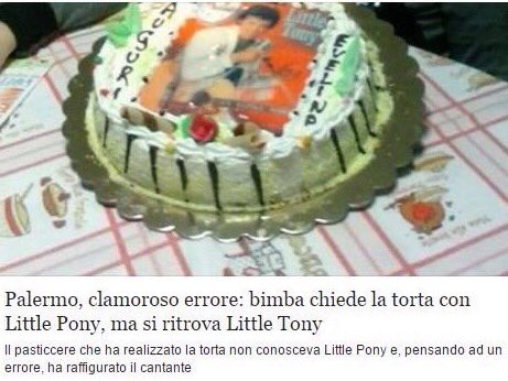pasquino2000's tweet photo. PER NON DIMENTICARE
(e chi se la scorda: ogni volta che la vedo rido come un deficiente) https://t.co/9x5cd3X4dO