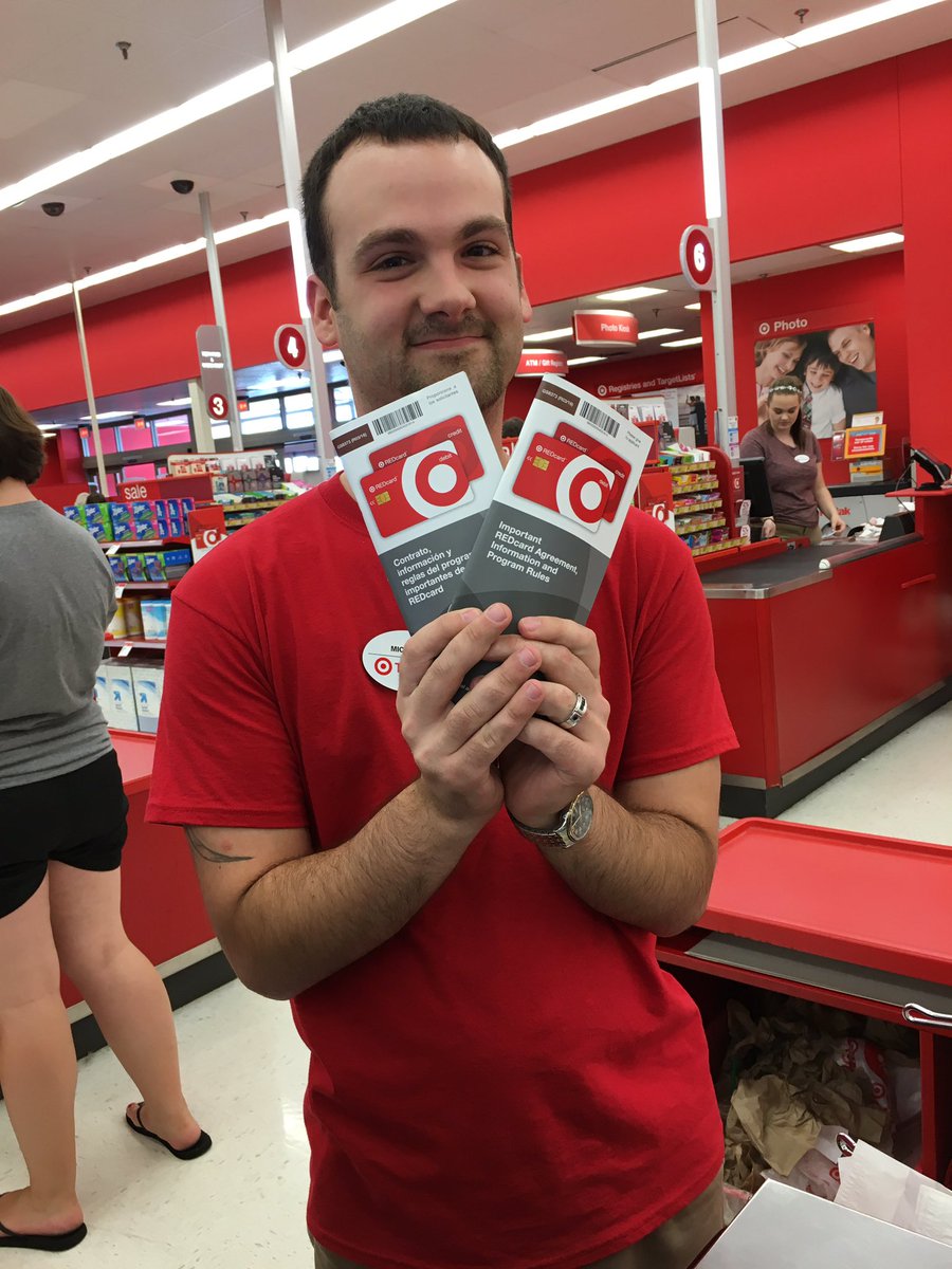 DianaUrbina_A's tweet photo. When u come in to your shift and get 2 right away! #RCchamp #809doesitbest #makingupground @TGTScheuer @domcolosimo https://t.co/k2qEbS6LKL