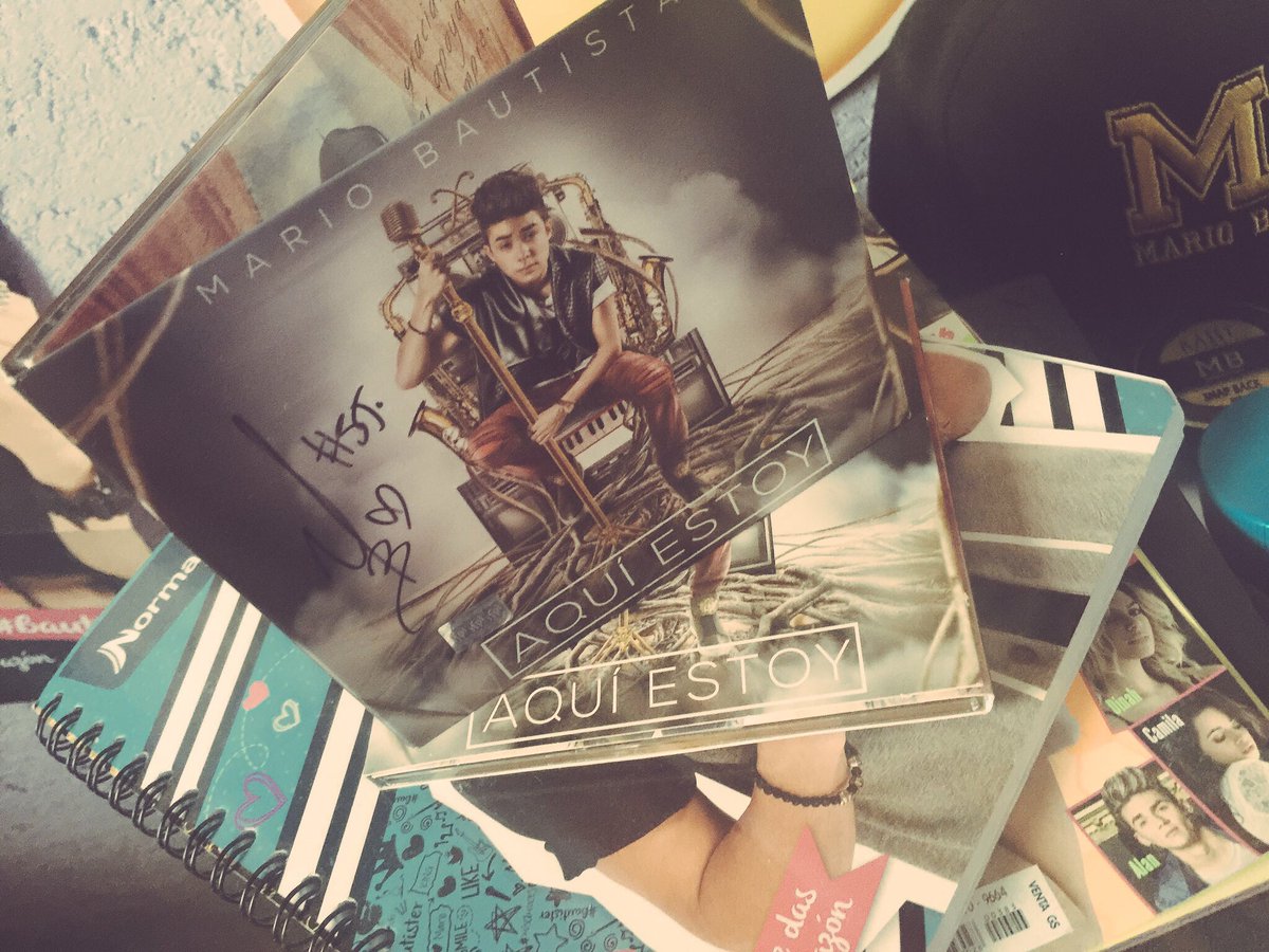 EdithMontesino1's tweet photo. Nuestro disco me encanta tanto, como la primera vez que lo escuche! 💜✨ @mariobautista_ https://t.co/iHgDhBYtBC