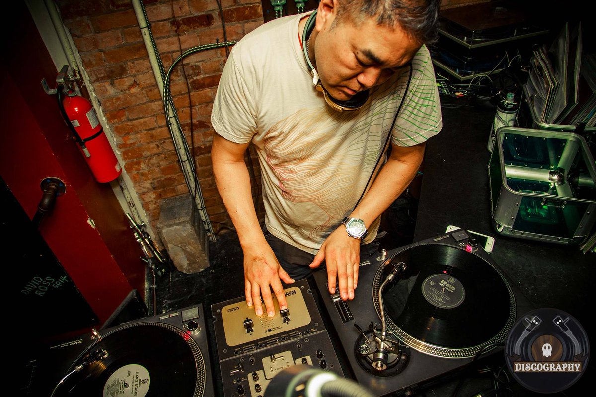 discographydjs's tweet photo. DJ Mark's DJ setlist
from Discography52
06/26 posted
►https://t.co/5yRdo5WvLa
07/31: #Discography53
@BaltimoreMMXI https://t.co/mk3AmVRxAE