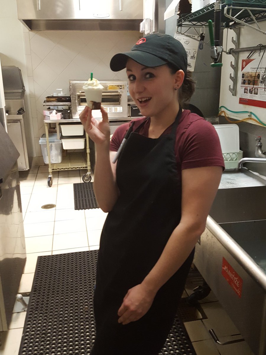 Sammy actively sampled smores which is her favorite. They look so pretty #smores #starbucks #samples #yumyum #pretty