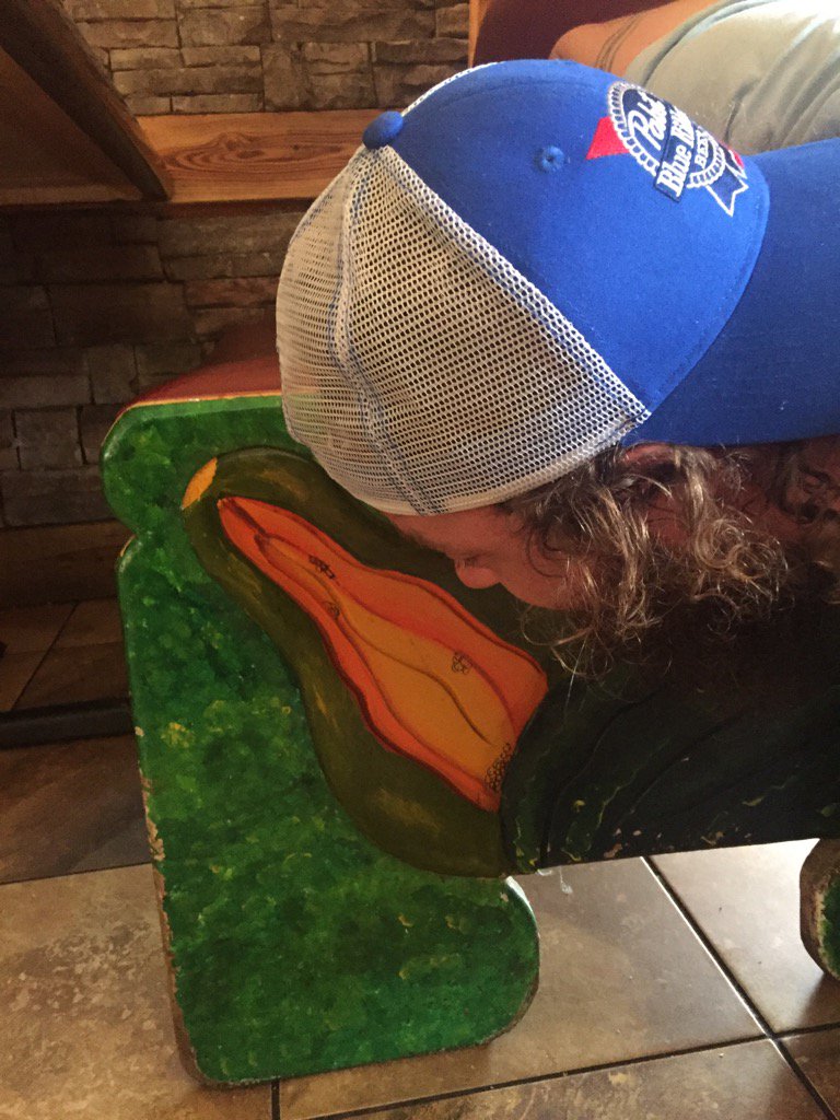 TheeJSGirls's tweet image. Gettin lost in tha sauce!!