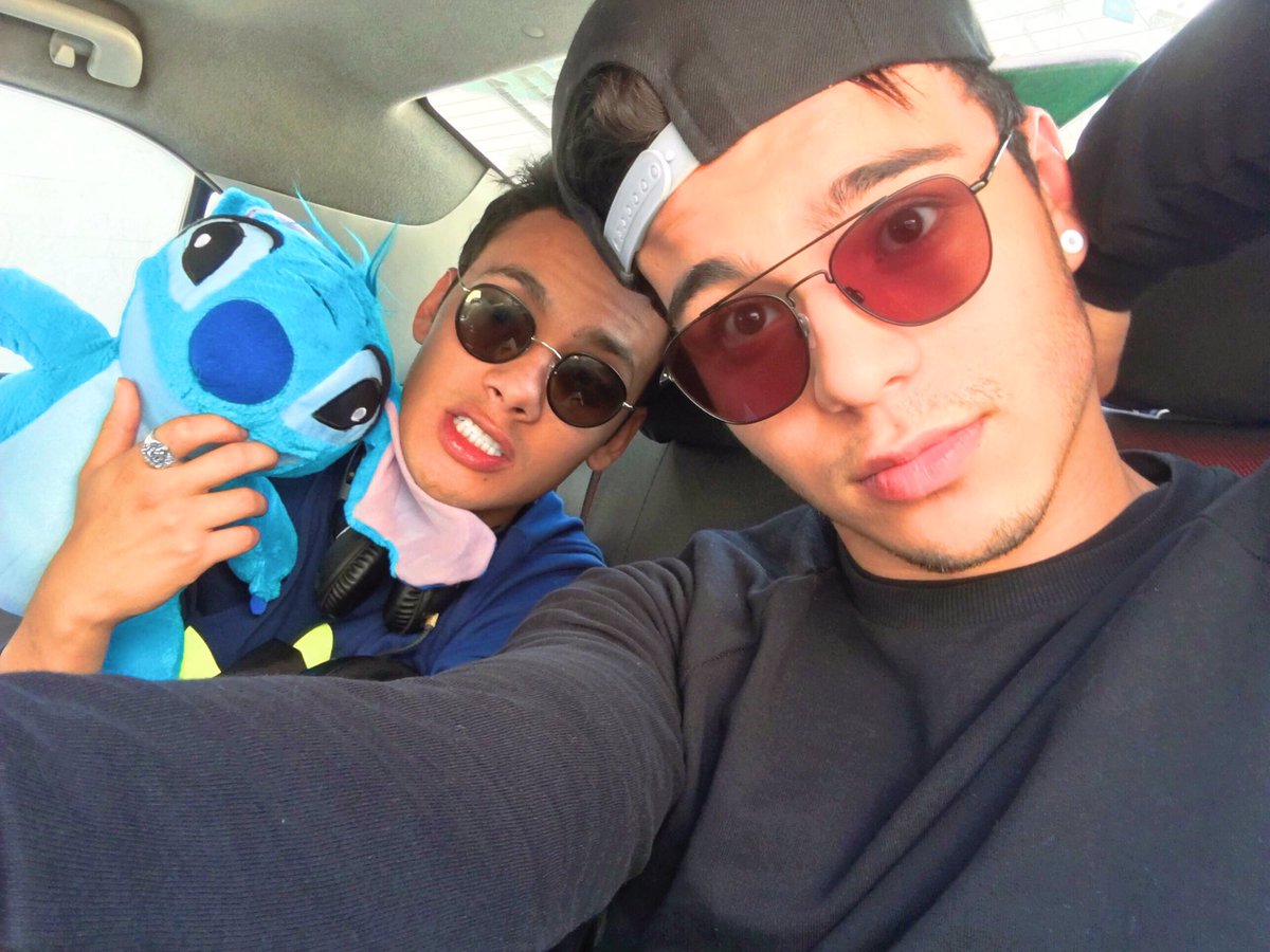 villalobossebas's tweet image. Tuvimos un día de muchos planes para hacer algo bueno por el mundo! Siempre los momentos con Sebas, son LA VIDA 🙌🏼😄