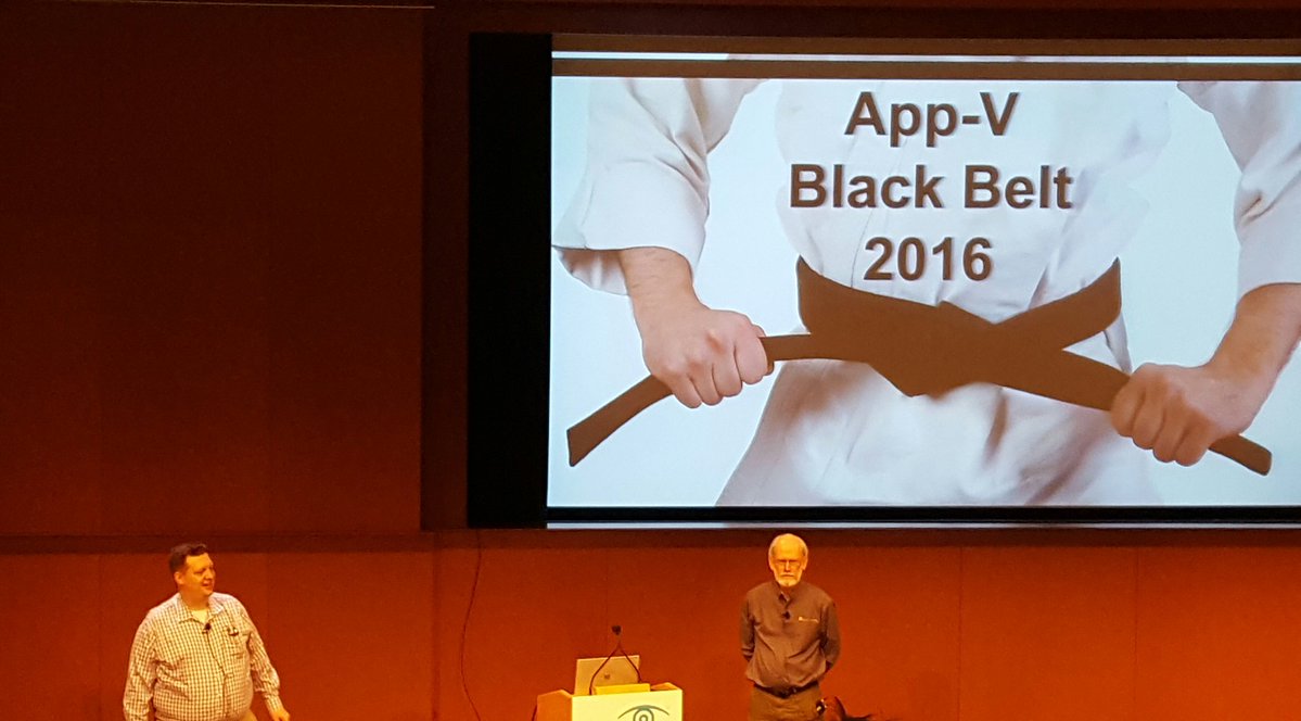 TimothyMangan's tweet photo. RT @jorper98: Blackbelt #AppV training  at BriForum with  @TimothyMangan and @kkaminsk #appv https://t.co/Kqmgs7l4sp https://t.co/XxtF4vlazs