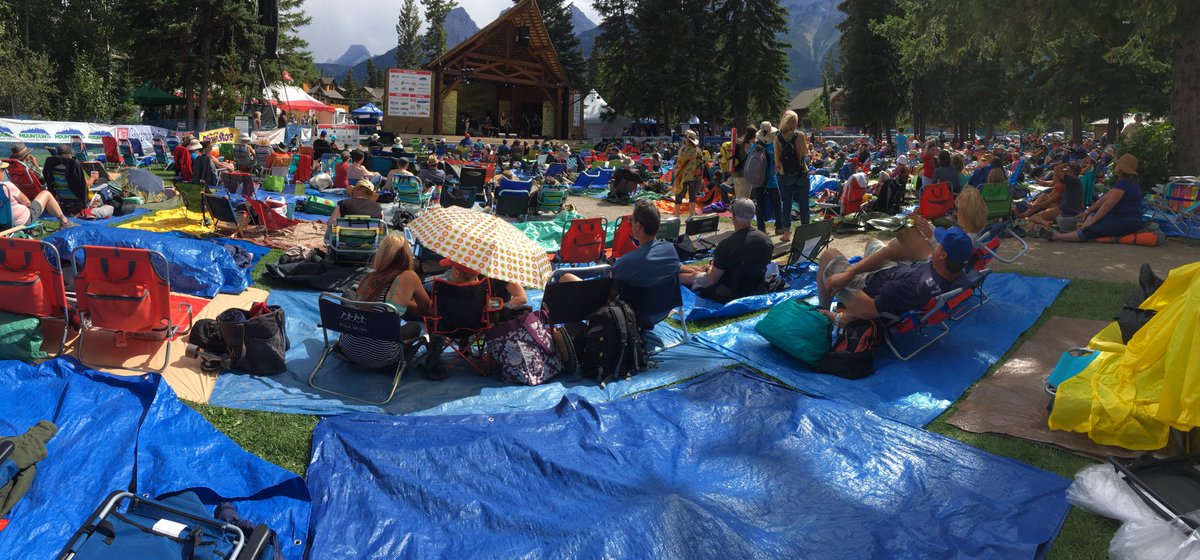 RomanyJane's tweet photo. It's a #blues-flavoured Sunday in the #AB mountains #cfmf2016 https://t.co/pSwV9BcvMj