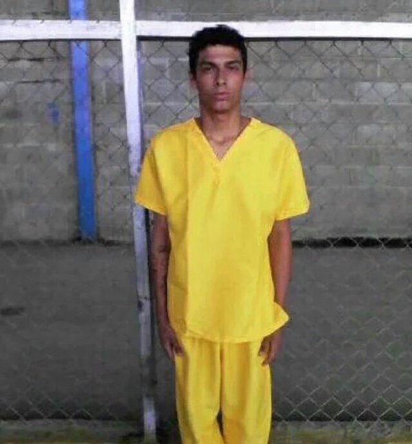 Nstro preso políticos Jheremy Lugo fue trasladado en la madrugada de #30Jul a la cárcel 26 de Julio en Guárico #QS
