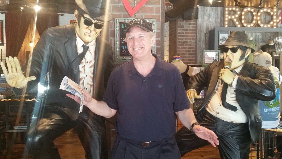 franandroyadopt's tweet photo. Rocking with the Blues Brothers.  As #adoptiveparents we'll sing songs+lullabies to our future adopted child. https://t.co/WSmF4KGDNT