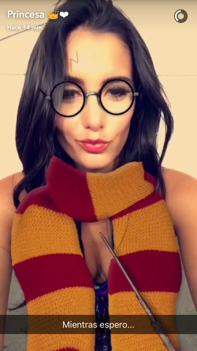 AnGeLdEdAnNaP's tweet photo. Princess Potter @barbaraig ⚡✨ yo ya quede encantado con tu Magia ay ❤ amee este filtro contigo :') #EspectroPatronus https://t.co/CdhOatqvqA