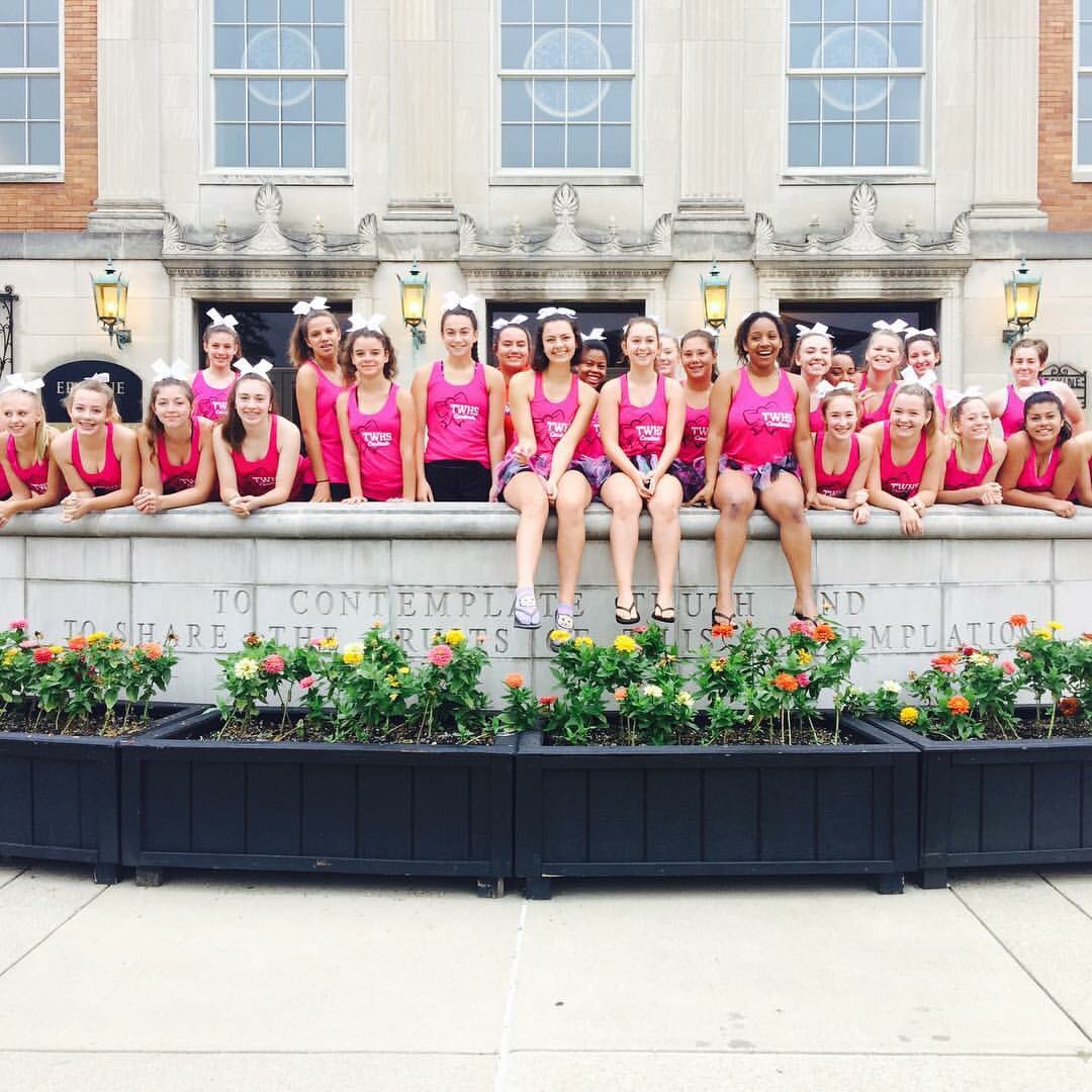 haleigh_1627's tweet photo. #OwnTheSidelines https://t.co/cAwelyVCqY