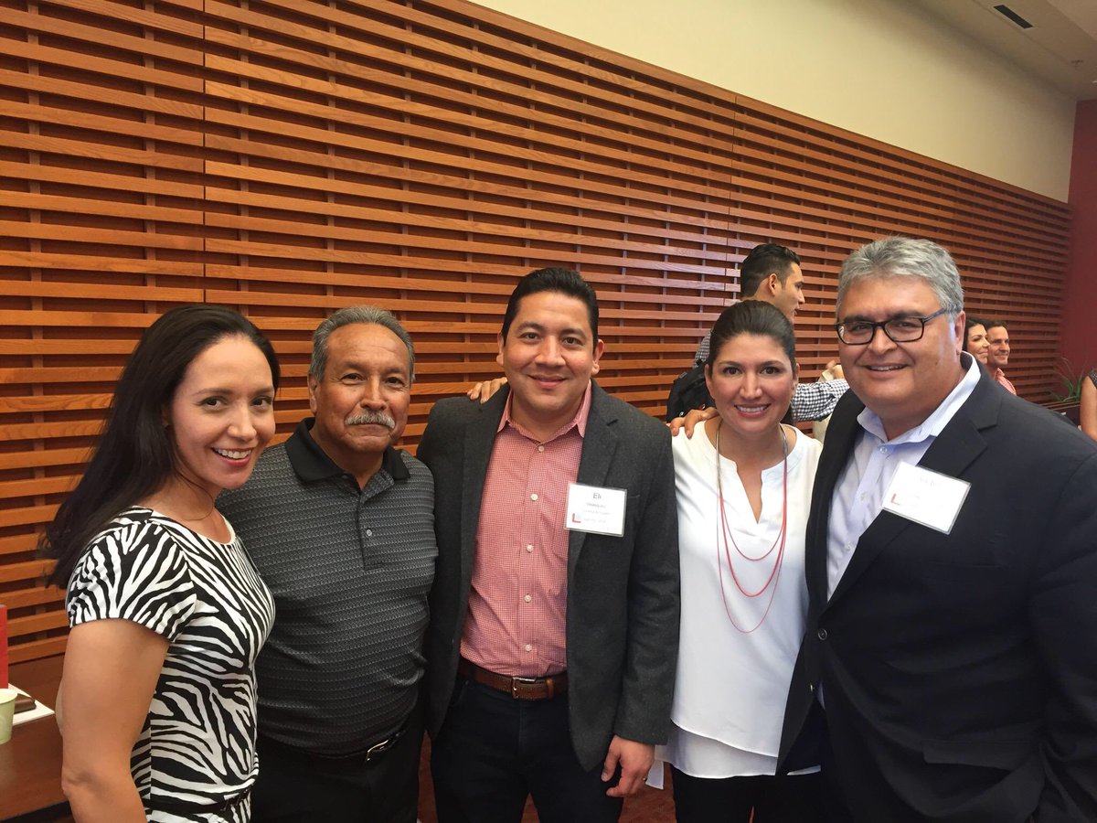 evlawx2's tweet photo. Great weekend with inspiring Stanford Latino Entrepreneur Leaders Program graduates from El Paso. #SLELP16 #SLELP2 https://t.co/aQ9QJSJ0au