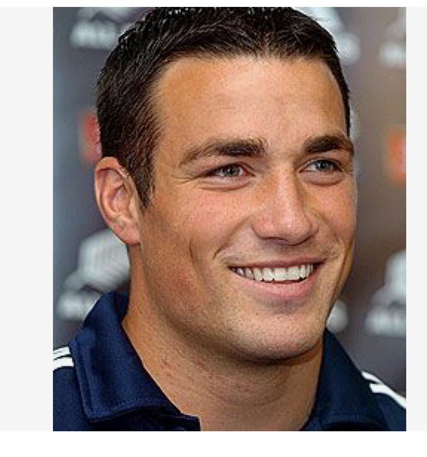 laateedahh's tweet photo. @TatiannaReign if your rugby friends look like this... Yes accepted as SIL!! Lol https://t.co/9nFYNIvDoo
