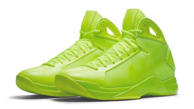 Division2Hoops's tweet photo. The Nike Hyperdunk 2008 'volt' drops tomorrow 8/1.
#Nike #basketball #hyperdunk #volt #hyperdunk2008 #Hoops https://t.co/lQkHQwCG6h