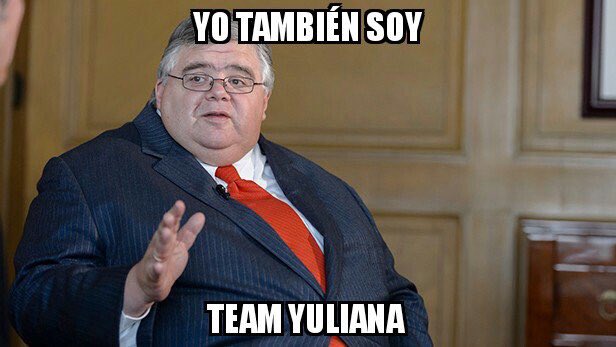 escandalamx's tweet photo. Ya empiezan a salir del clóset los Yulianiliebers #LaVozMexico https://t.co/4uBNNtGWsq