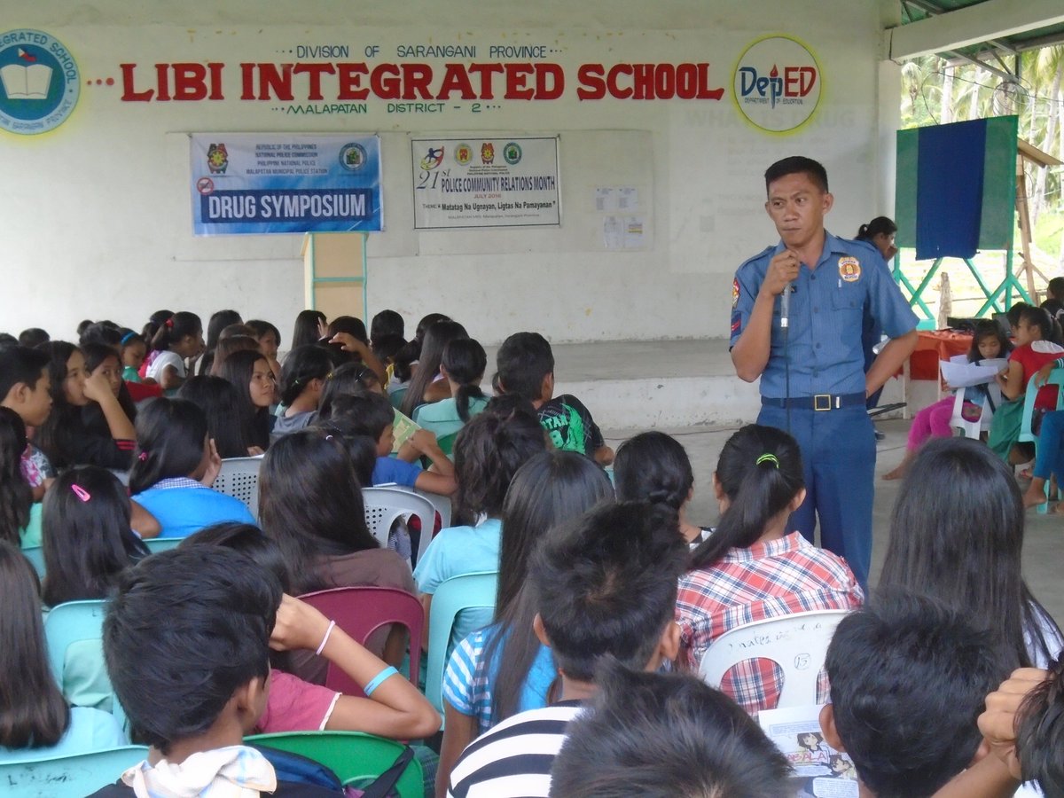 malapatanpnp's tweet photo. Drug Symposium at Libi Integrated School, Brgy Libi, Malapatan, Sarangani Province https://t.co/gkj6ZZrpvF