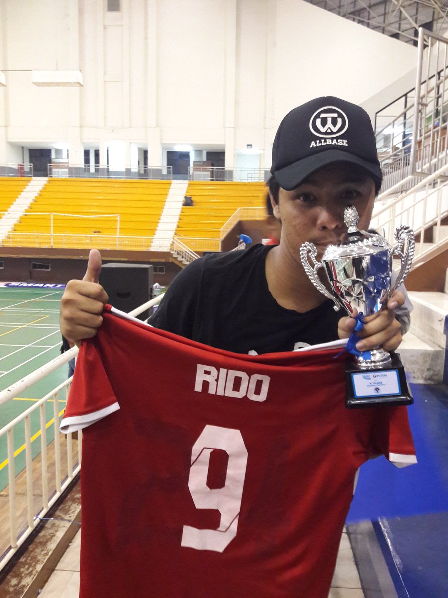 Respect!!! <a href="/PocariFutsalID/">hiyo</a> #ForzaSakova #PSFCJakarta1 #PSFC2016