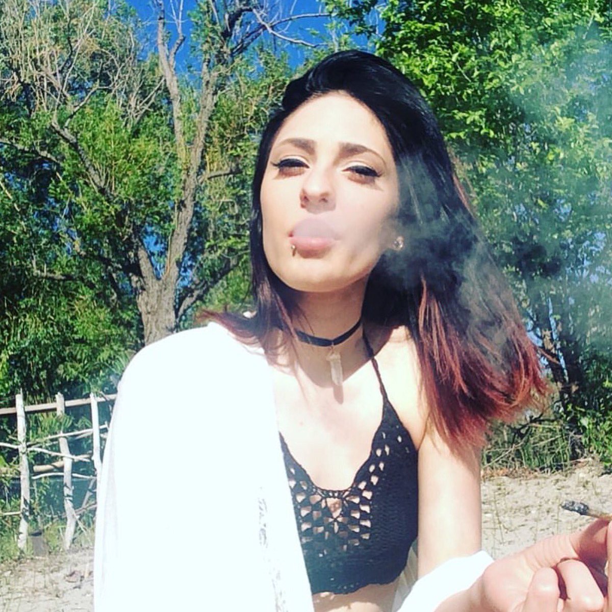 OpuffO2's tweet image. Our #StonerCrushSunday goes to Instagram user @blazedchronn. #StayBlazed!
