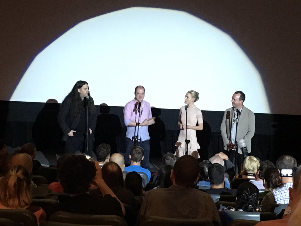 Kate Siegel tweet media