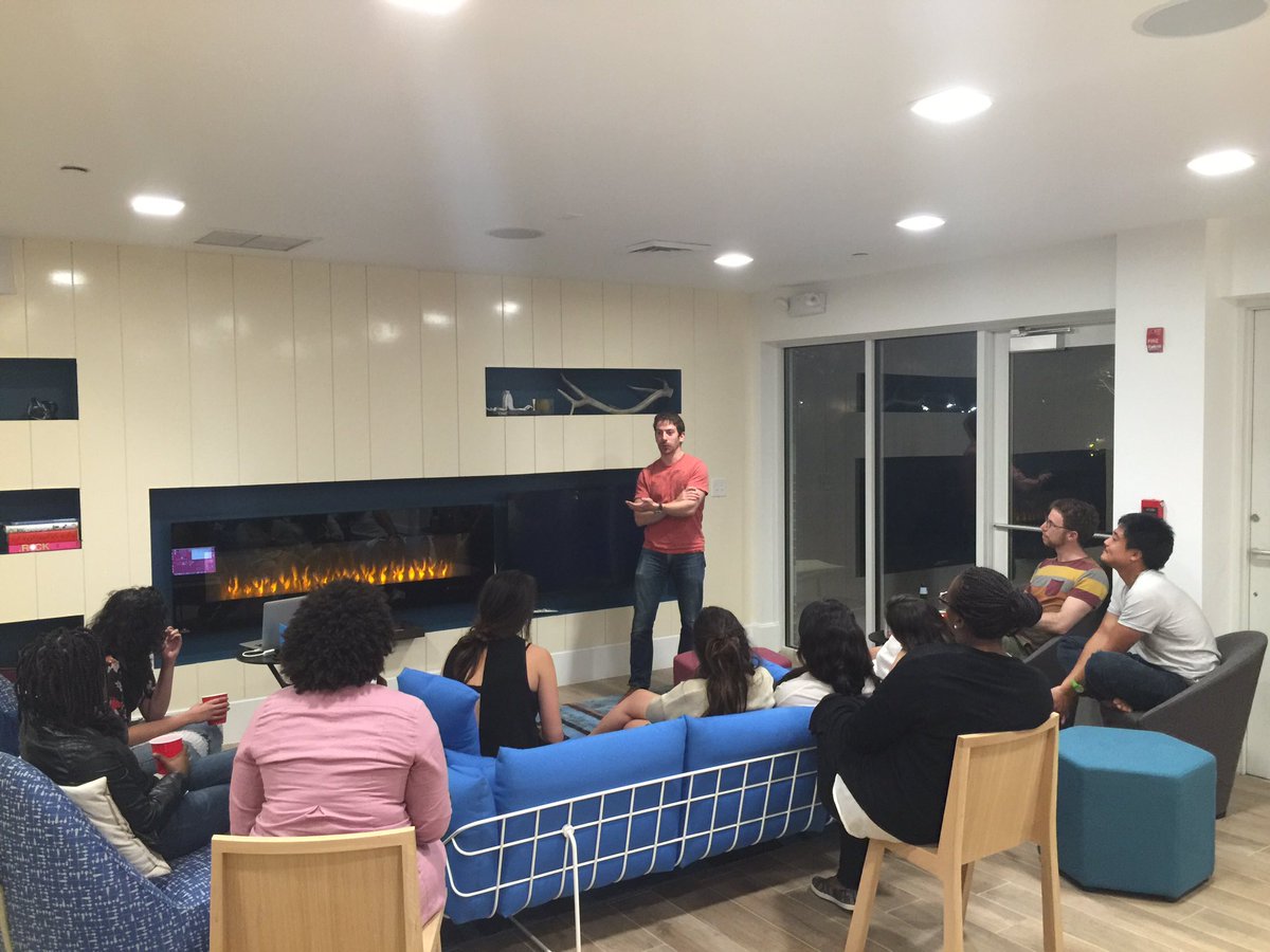 A day without pitching, is a day wasted!
<a href="/hultprize/">Hult Prize</a> #hp16 #alwaysbepitching